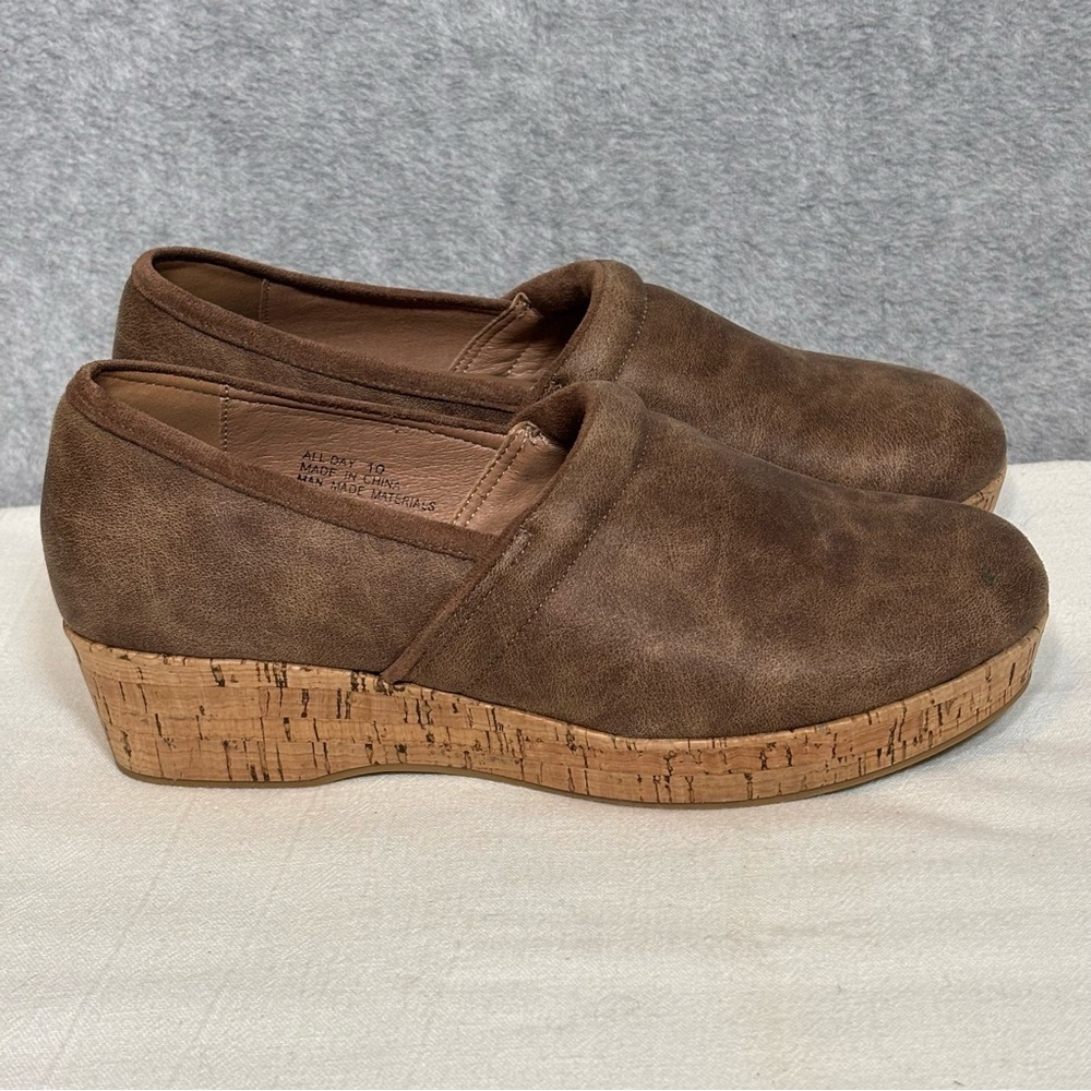 Corkys All Day Slip On Clogs Dress Casual Shoes-Tan-Women Size 10 NWOT